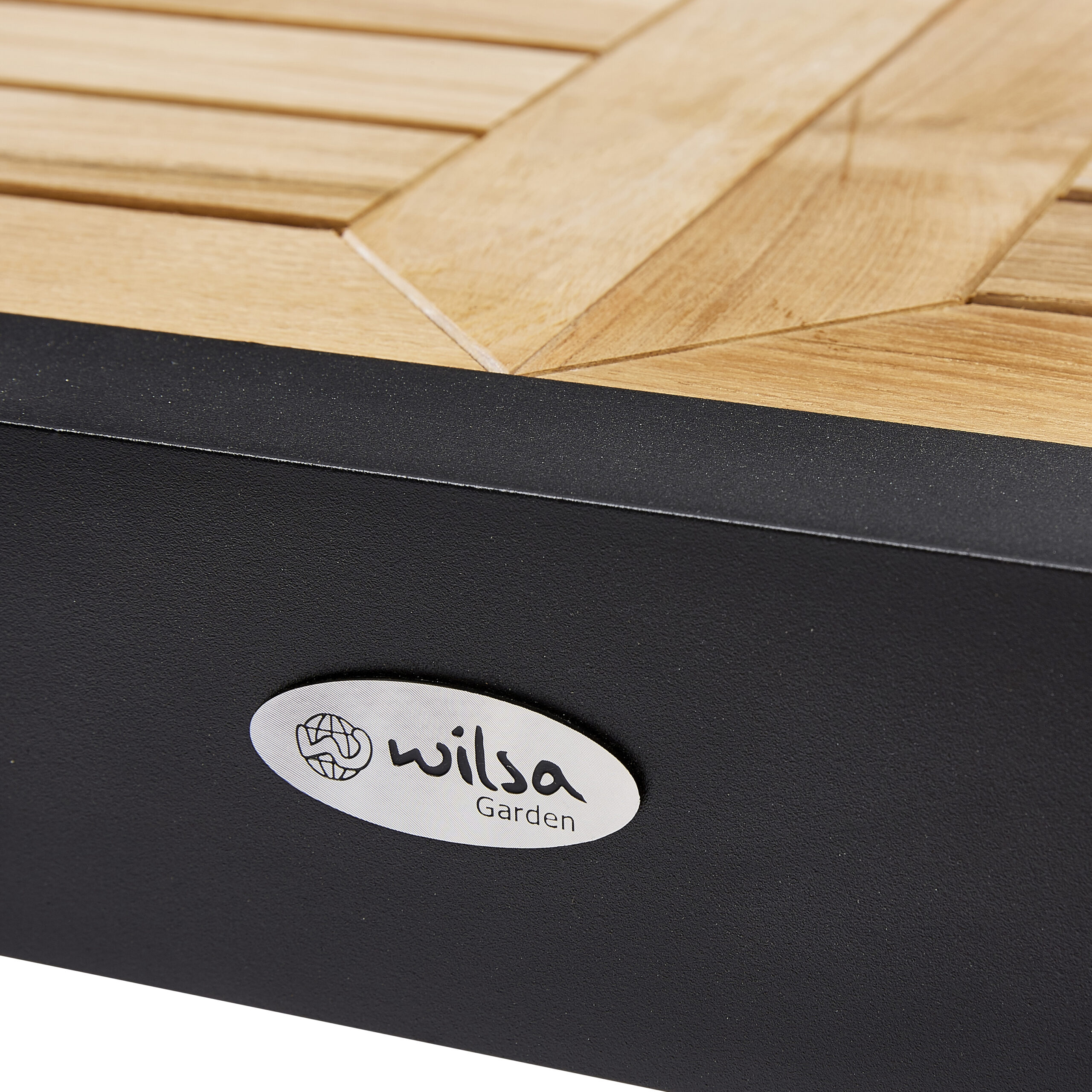 603053 BALITECK Table de jardin en alu noir et plateau en bois de teck