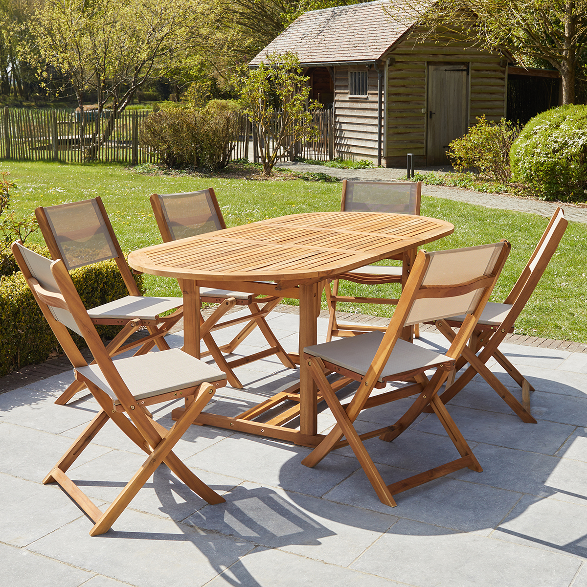 700006 BILBAO Ensemble en Acacia ovale Table 6-8 avec 6 chaises Grises Mobilier Exotique Wilsa Garden Ensemble en Acacia ovale Table 6-8 avec 6 chaises Grises Wilsa Garden