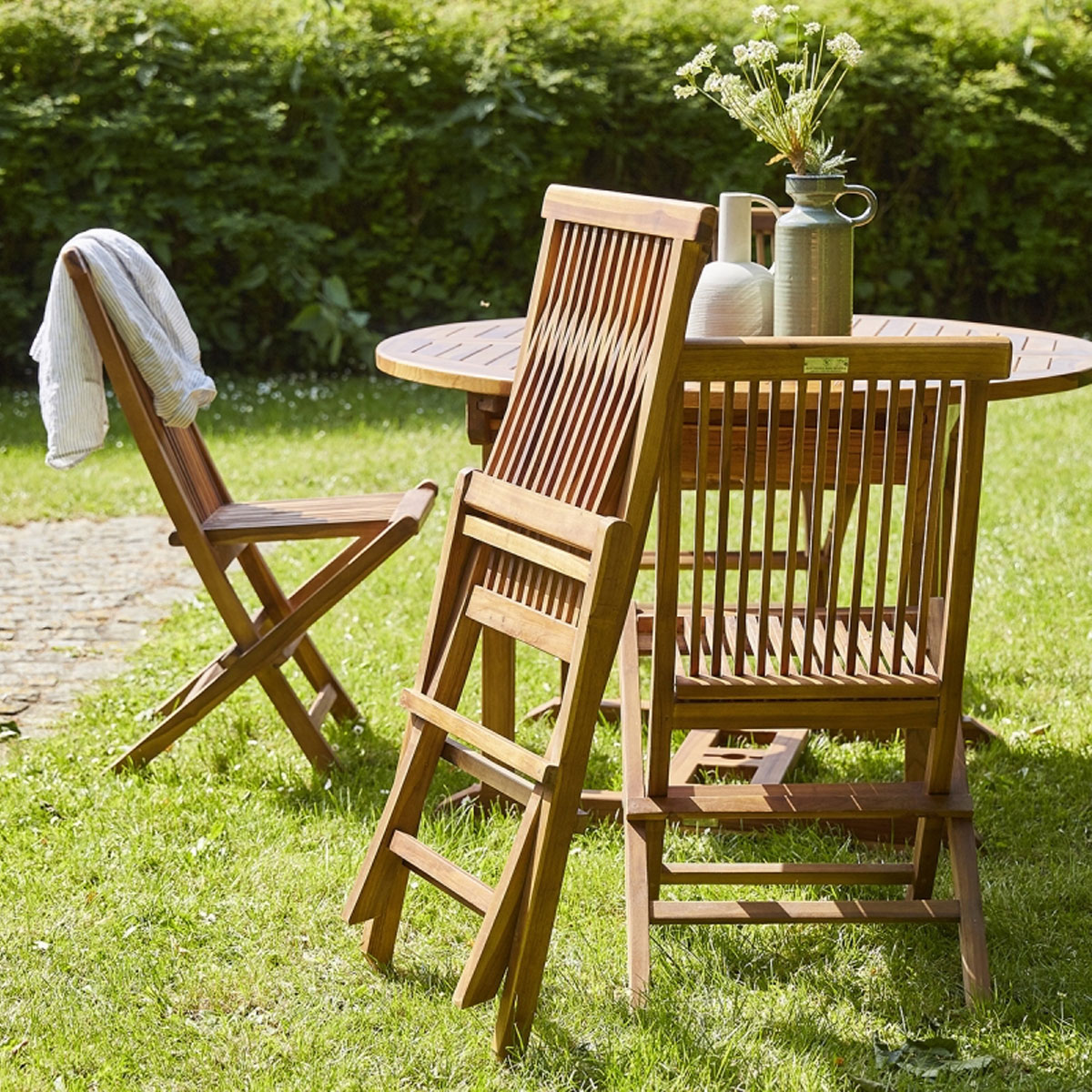 700017 SOFIA Ensemble en Teck huilé ovale Table 4-8 avec 6 chaises Mobilier Exotique Wilsa Garden salon de jardin en bois huilé 4/6 personnes