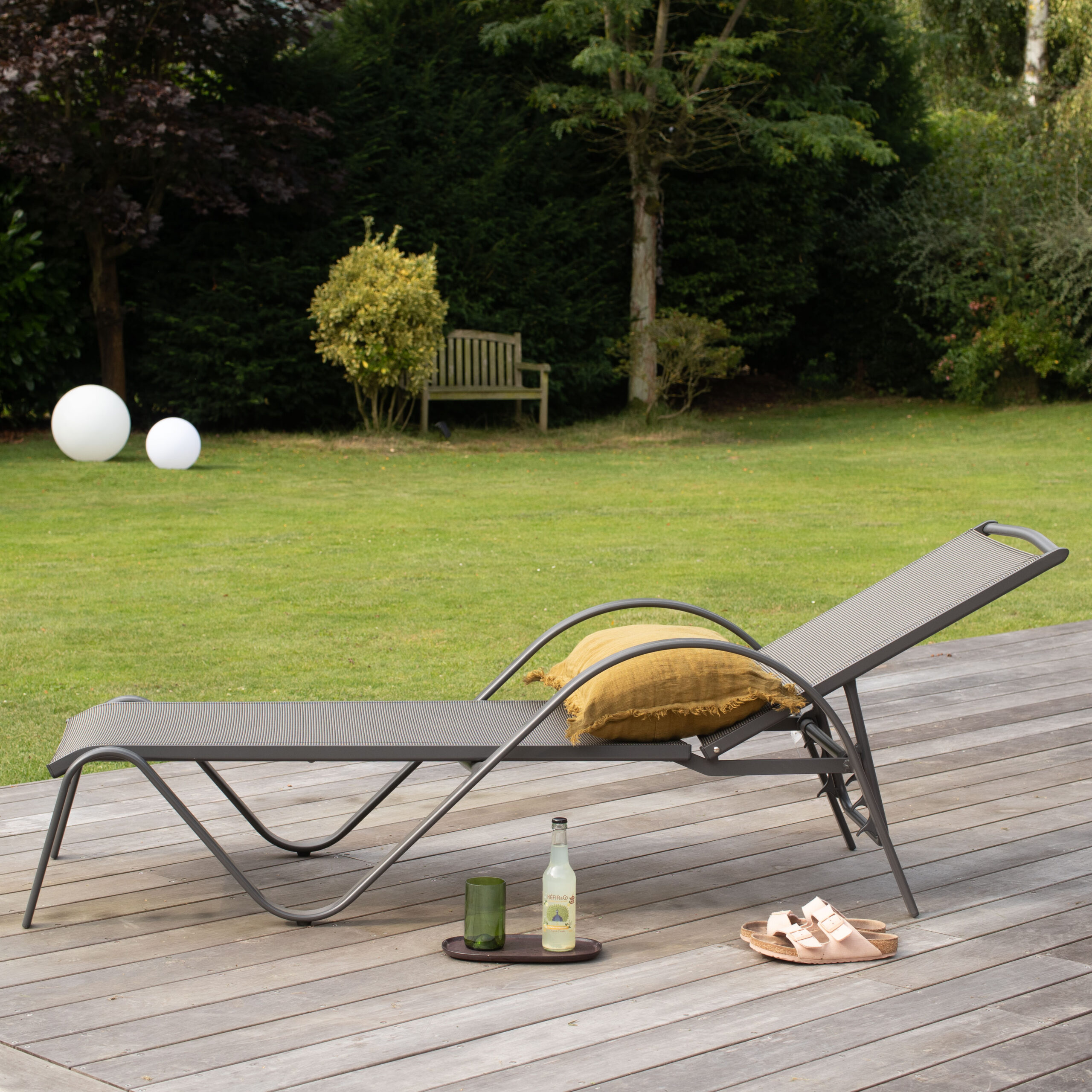 Bain de soleil aluminium gris foncé