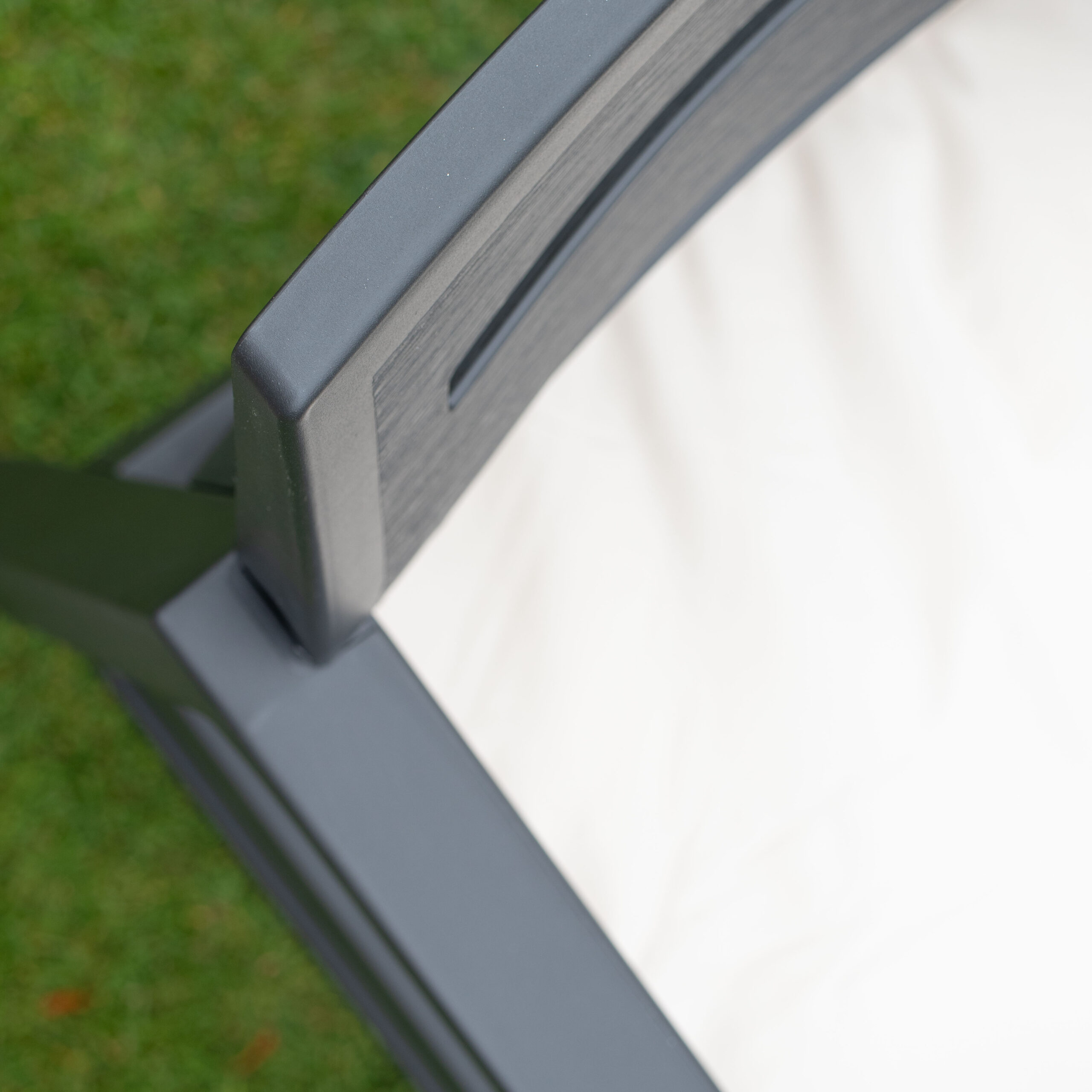 Salon de jardin gris