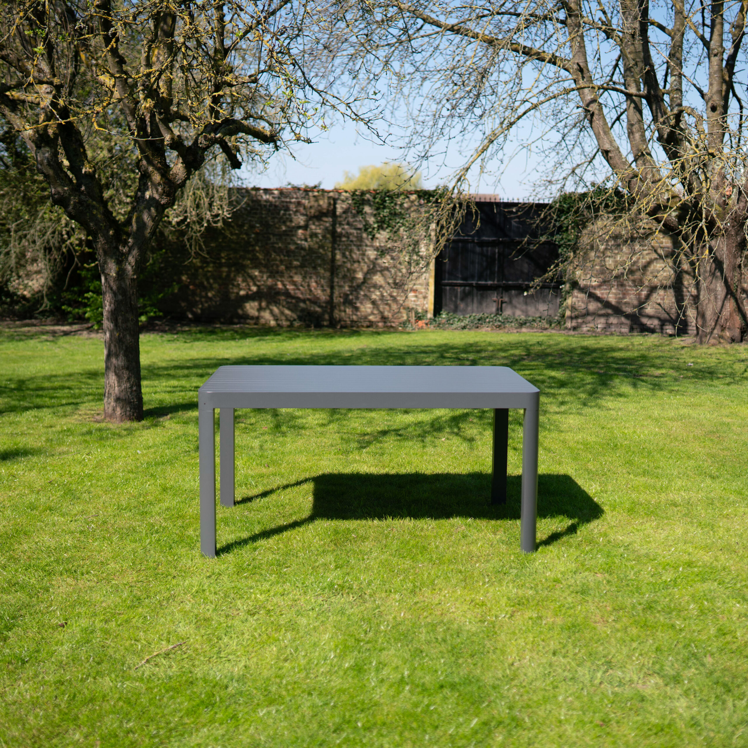 600811_2 COMO table pour le jardin aluminium