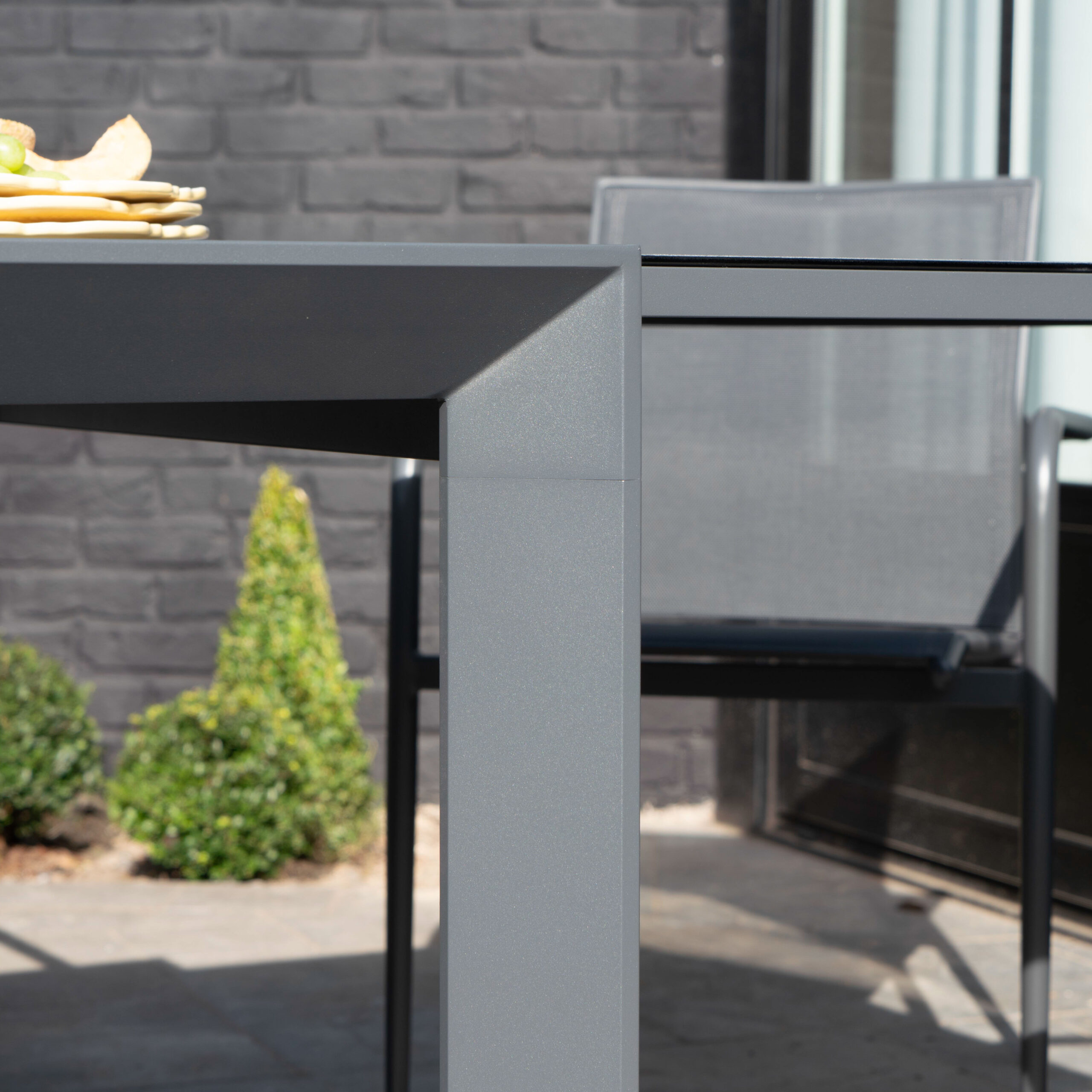 600814_4 MODULO table pour le jardin alu