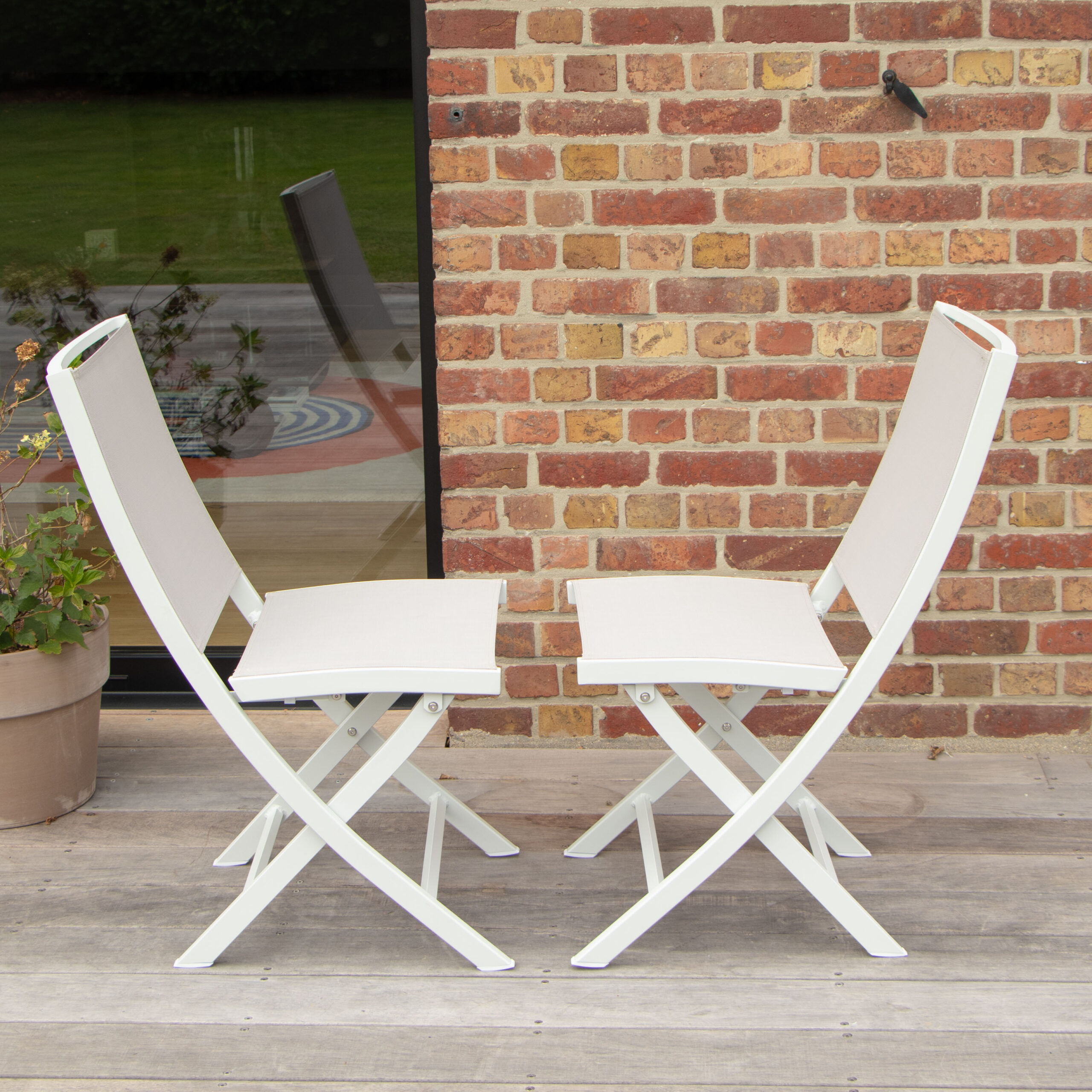 Chaise d'appoint gris