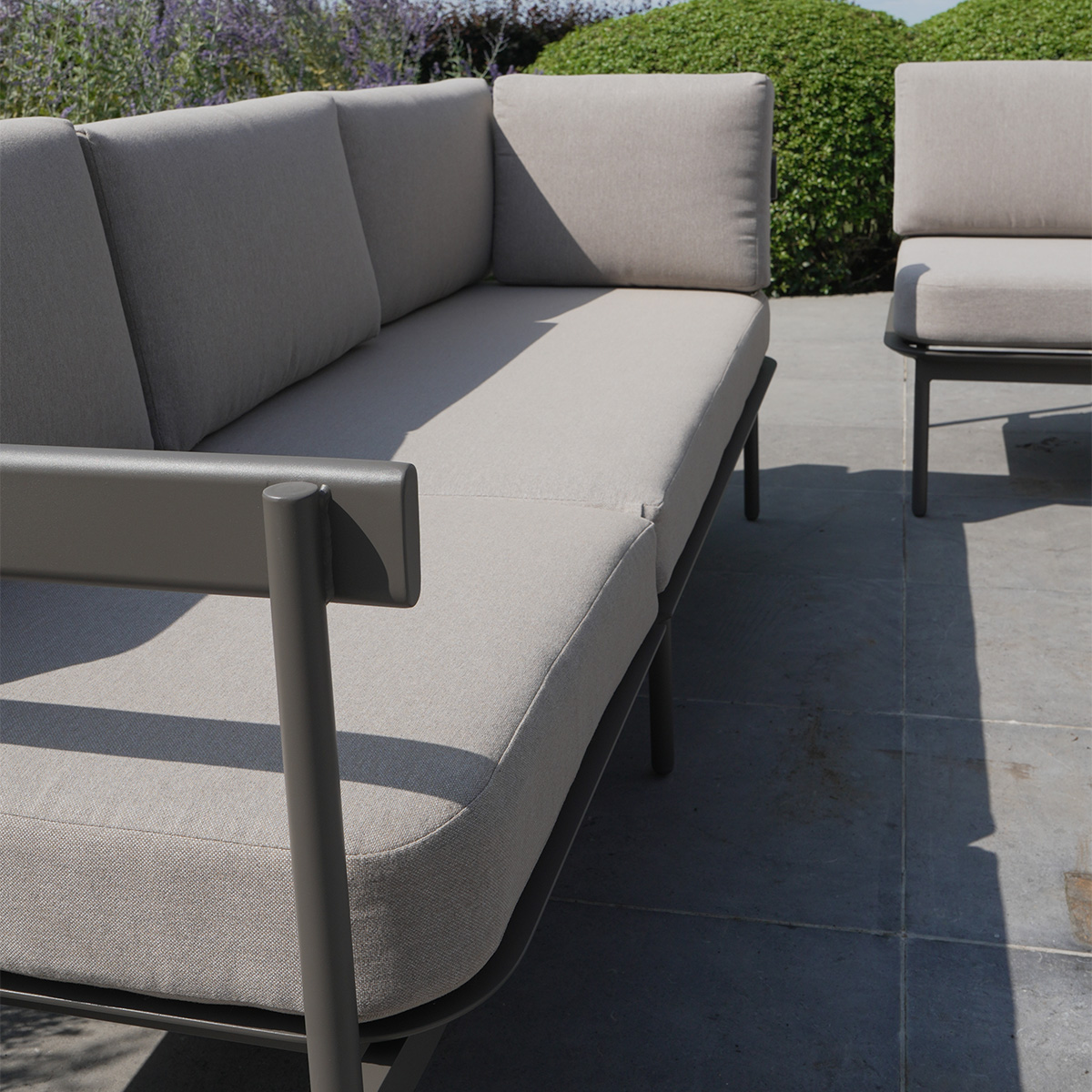 606003_8 SAHARA salon de jardin aluminium gris