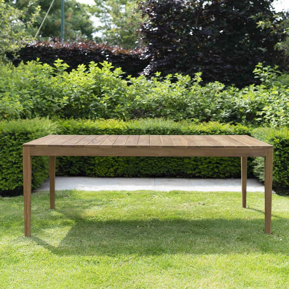 table de jardin en teck brut