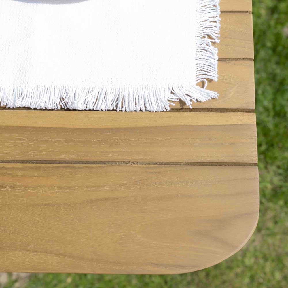 table de jardin arrondie