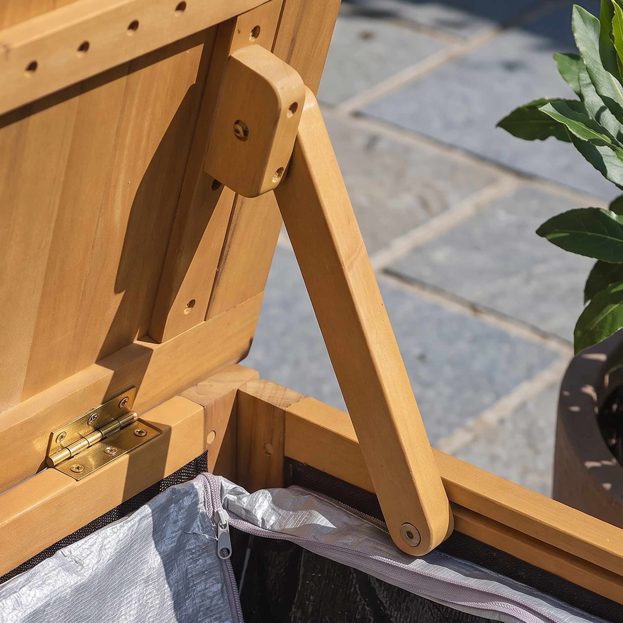 Banc coffre pour le jardin en acacia OLMO Banc coffre pour le jardin en acacia OLMO